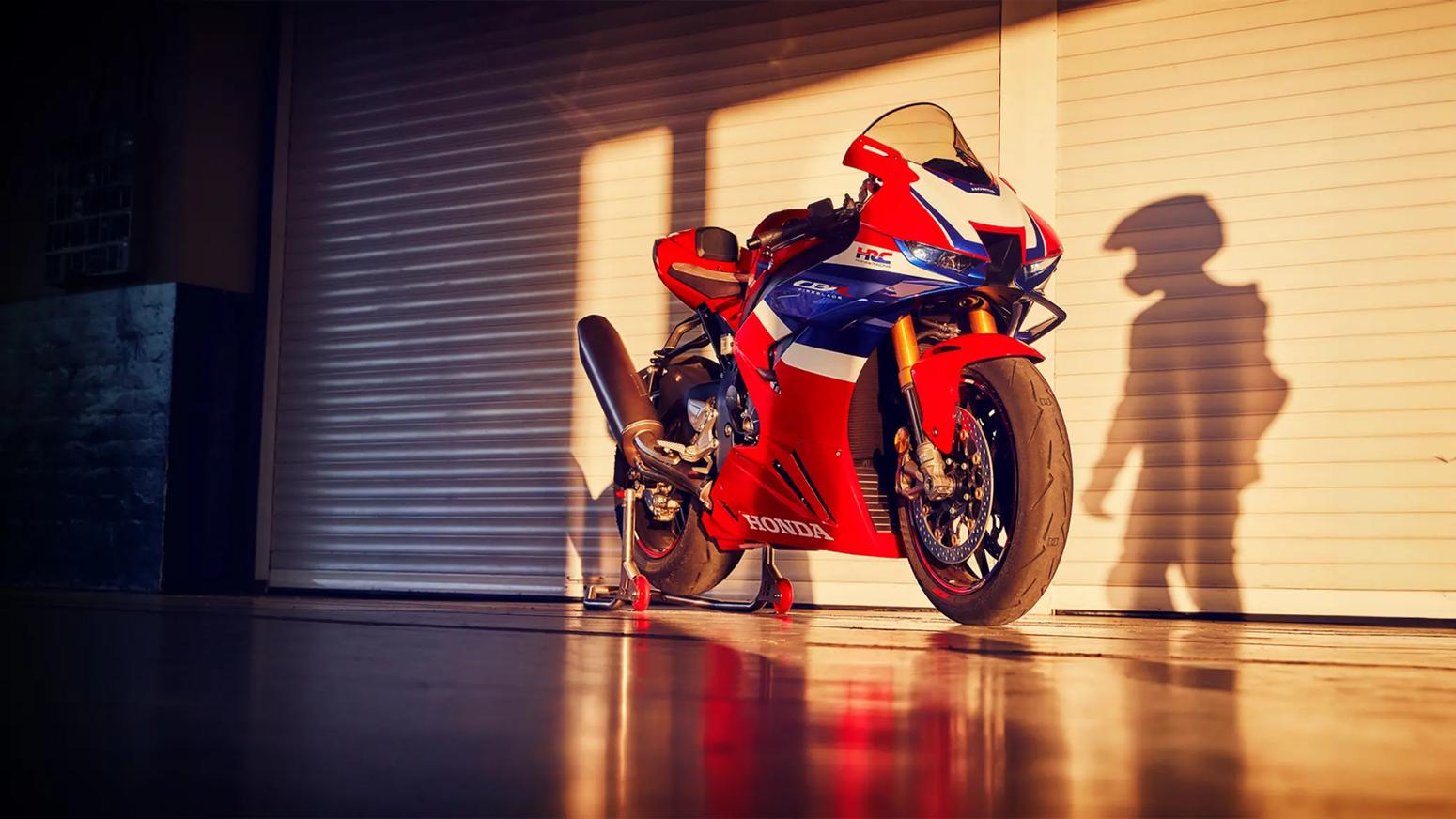 HONDA CBR 1000 RR-R