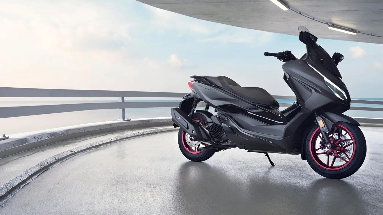 HONDA FORZA 125