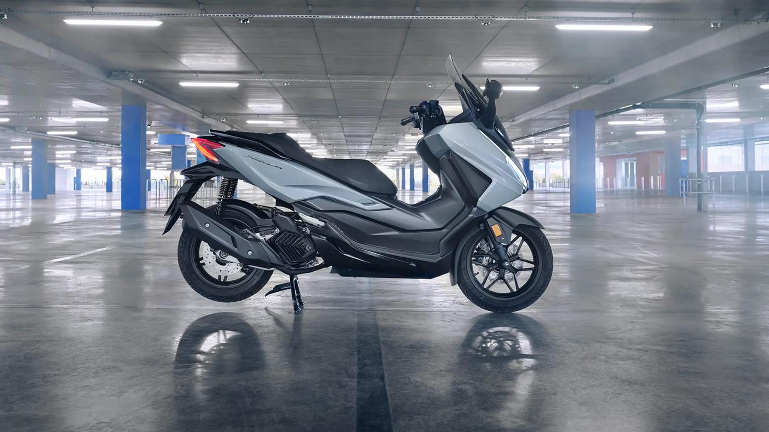 HONDA FORZA 125