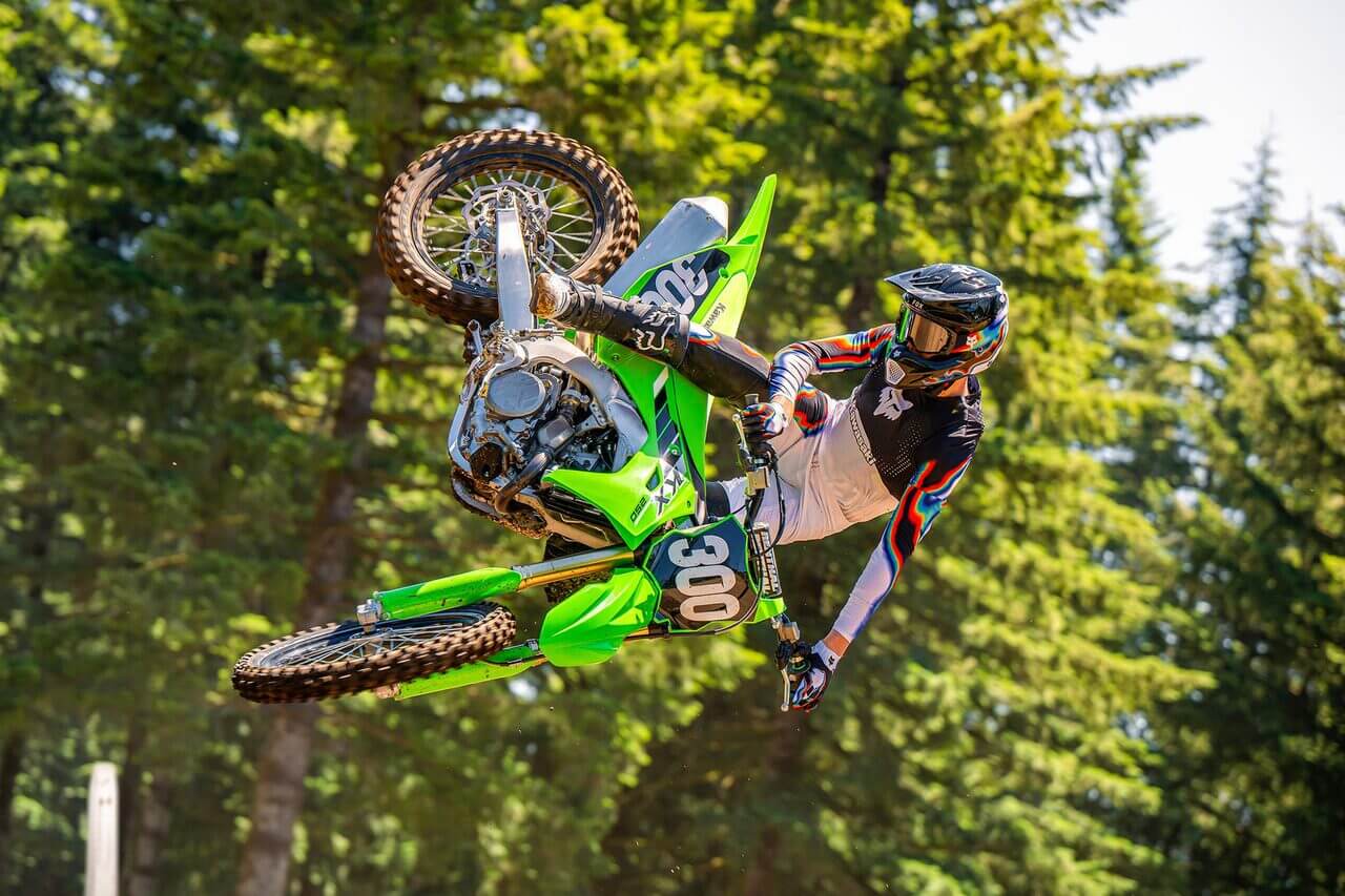 KAWASAKI KX250 7