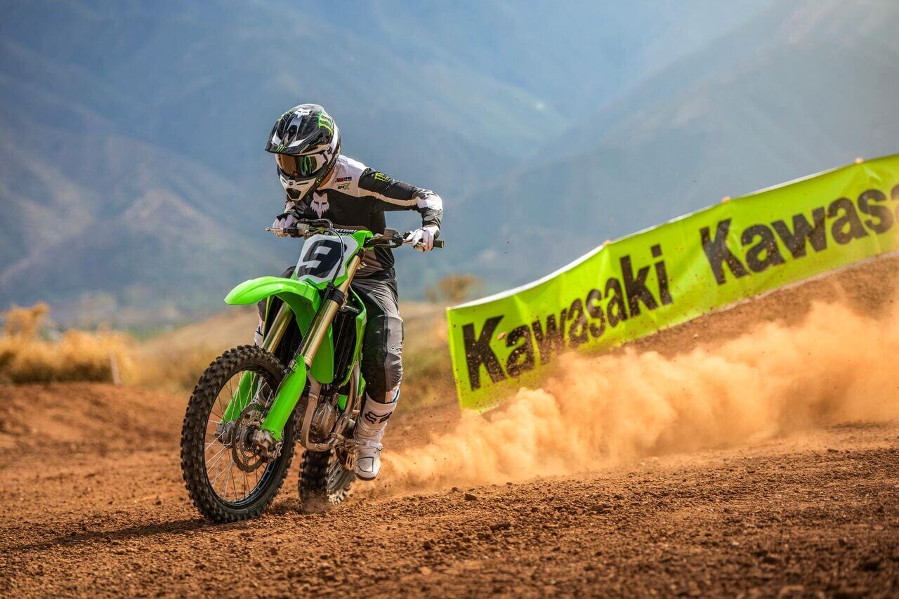 KAWASAKI KX450 2