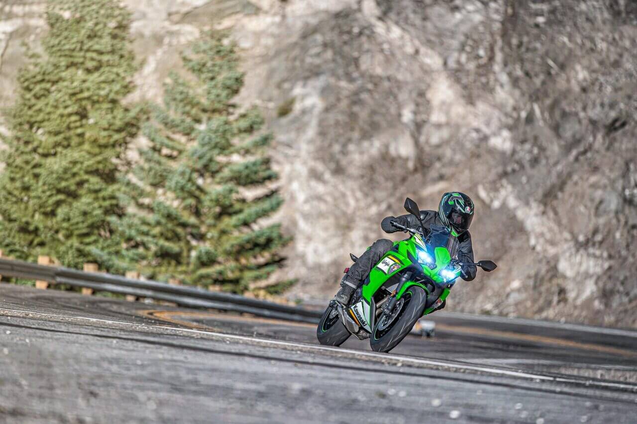 KAWASAKI Ninja 650 7