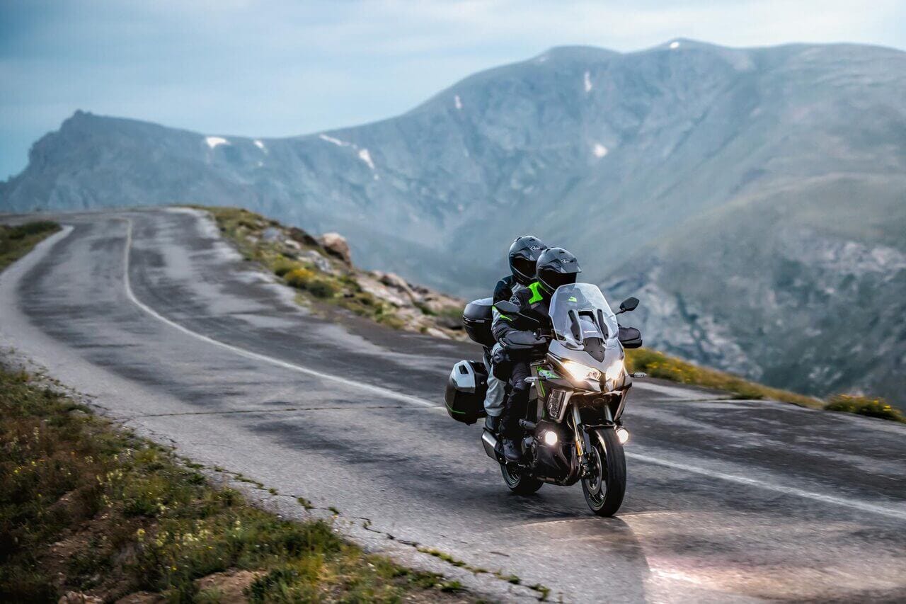 KAWASAKI Versys 1100 SE 12