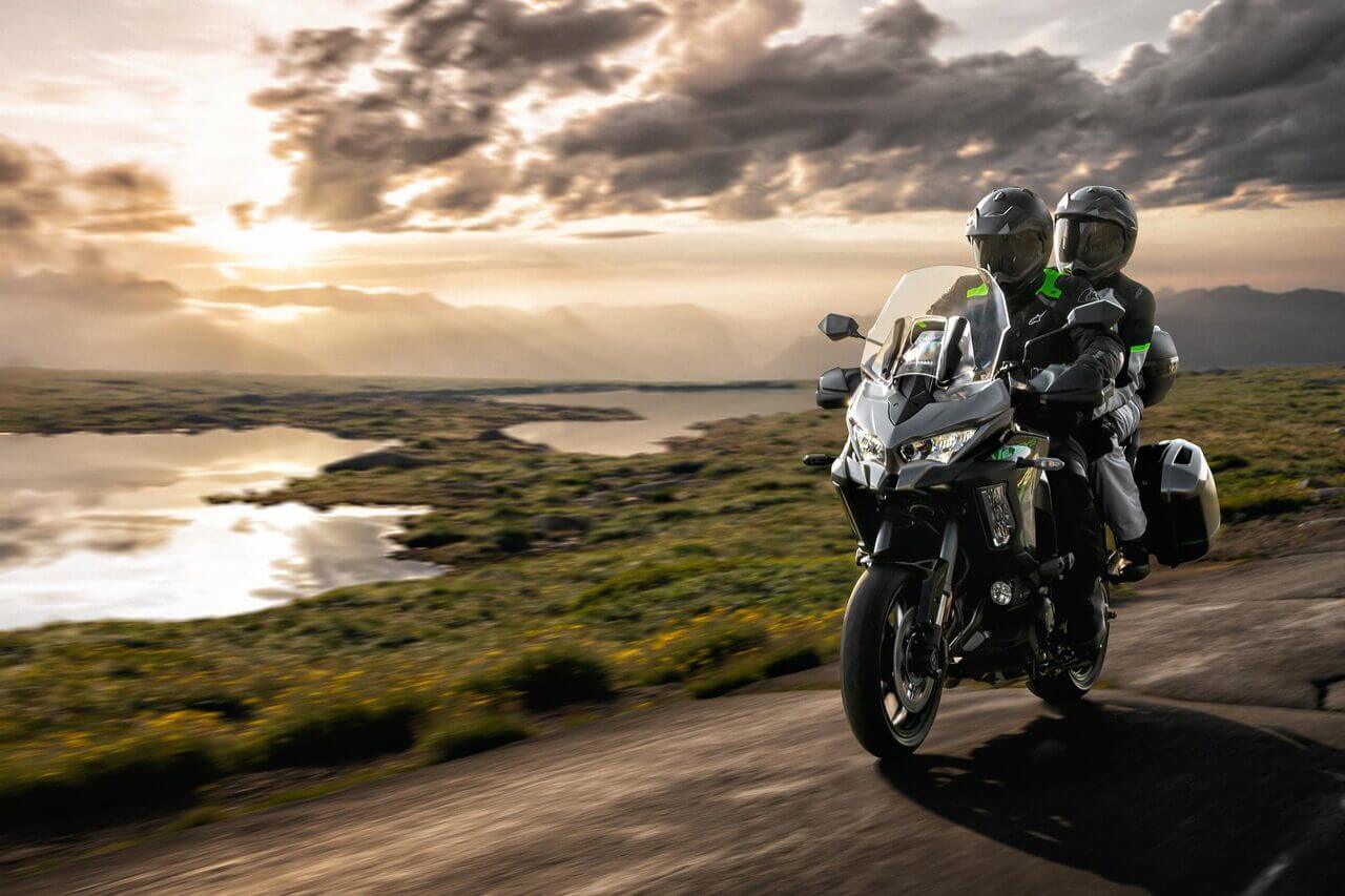 KAWASAKI Versys 1100 SE 8