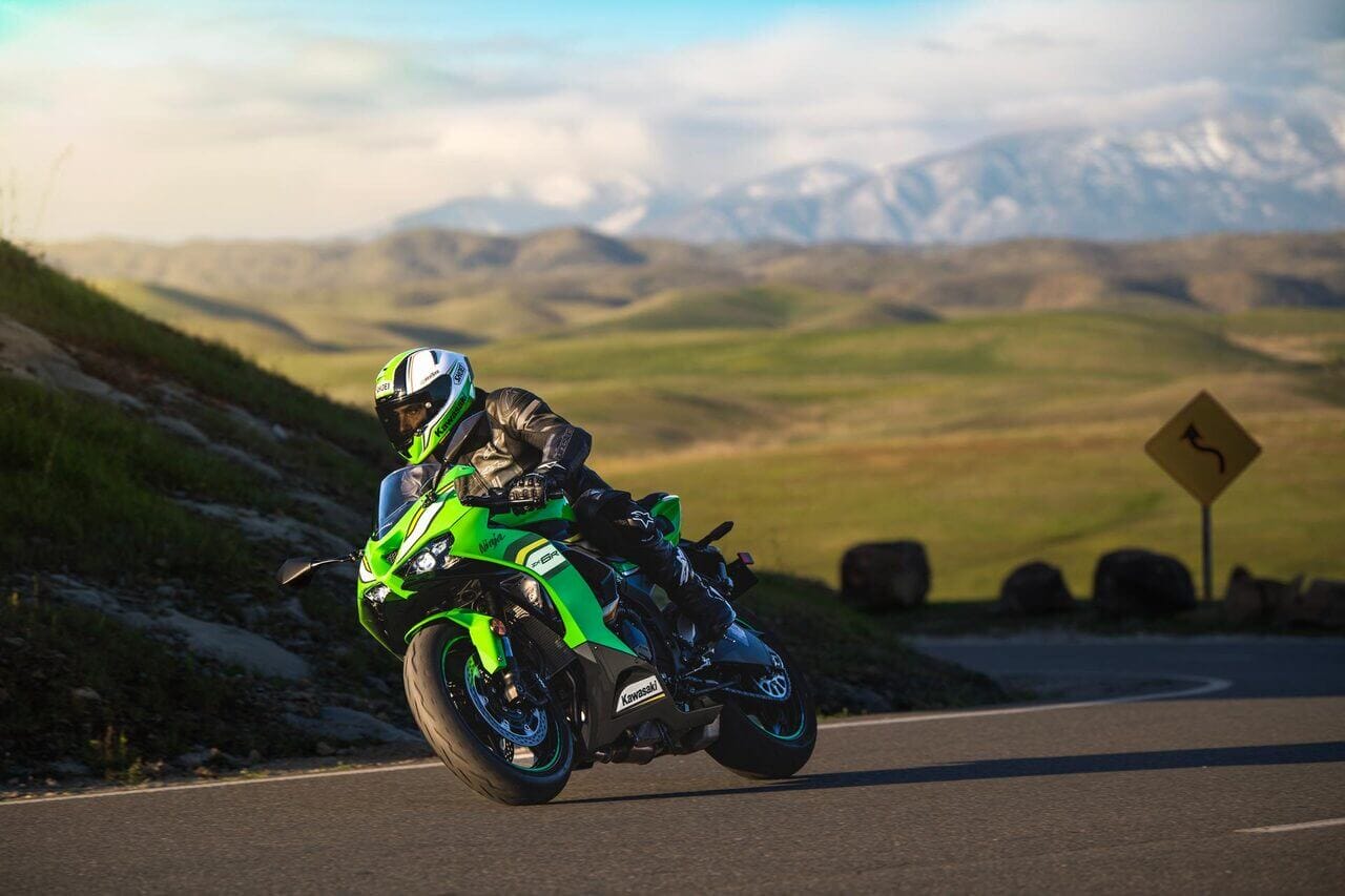 KAWASAKI ZX-6R 2