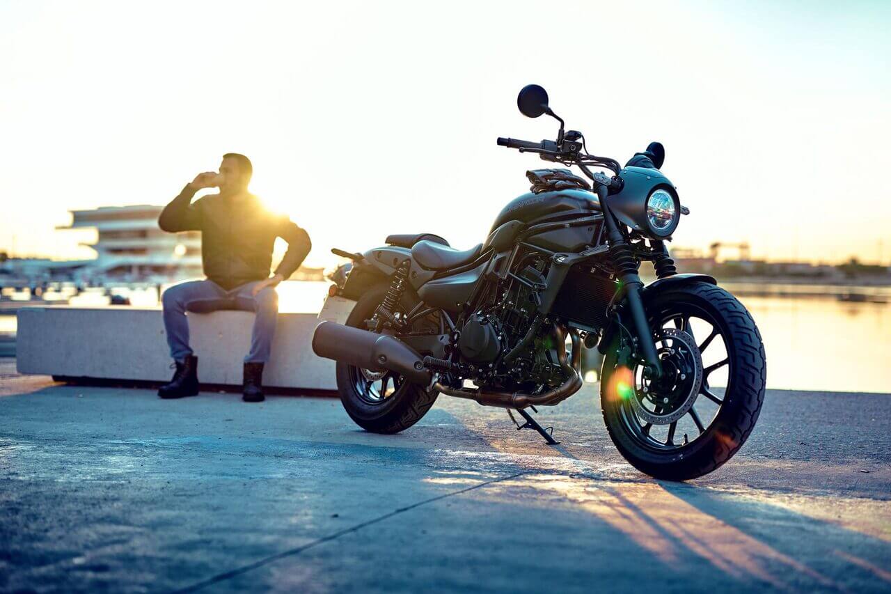 Kawasaki Eliminator 500 SE 4