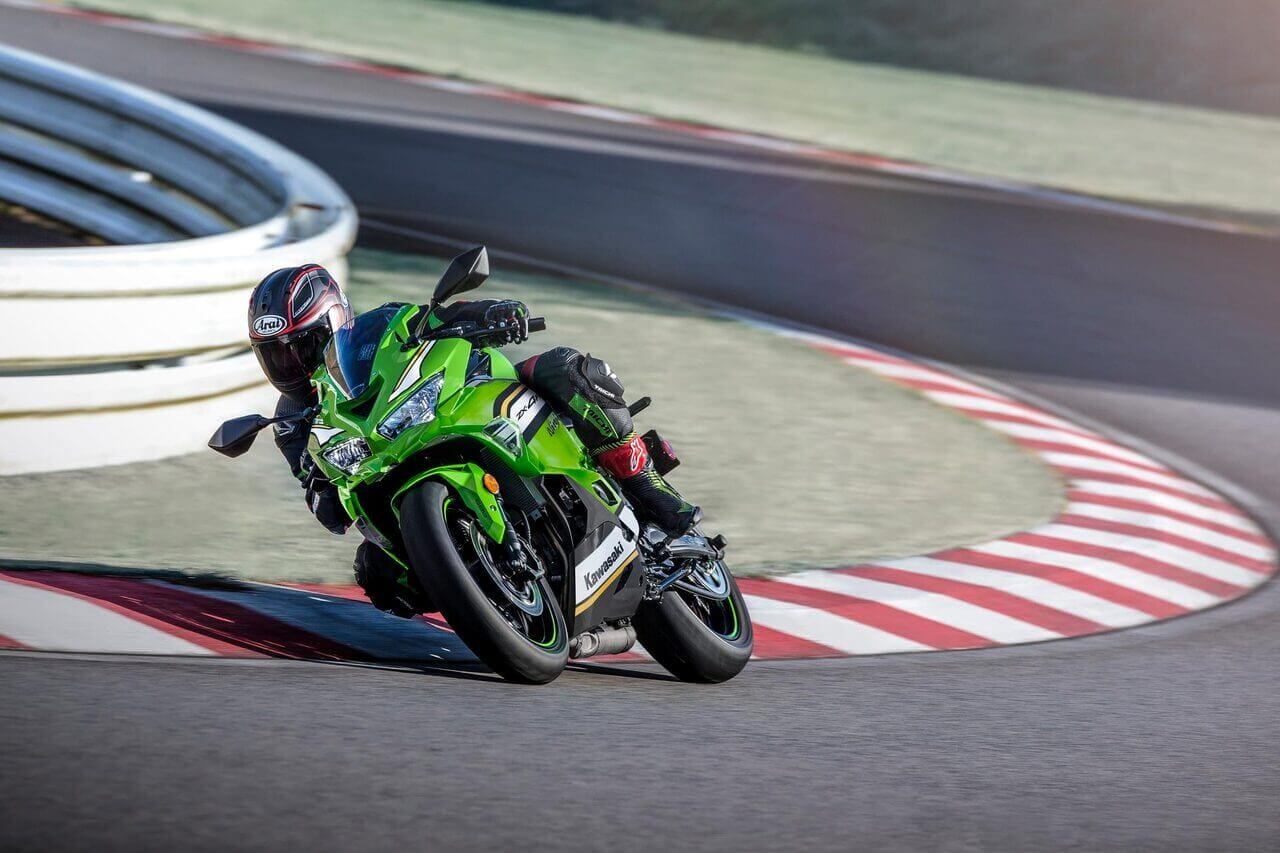 Ninja ZX-4R
